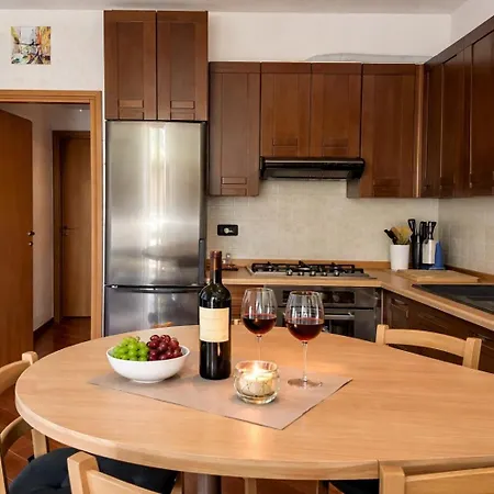Center With View & Garden Apartman Bellagio